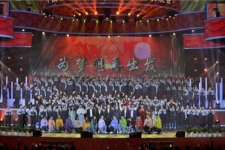 为梦想再出发 | 鼎天国际2022迎春联欢晚会热闹开演