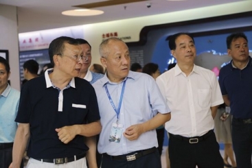全国有色金属行业工会代表团到访鼎天